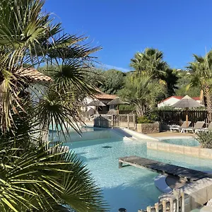 4* Campeggio De La Treille