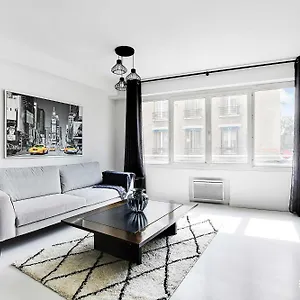 apt-lovely-3br-6p-near-convention.fr-paris.fr/