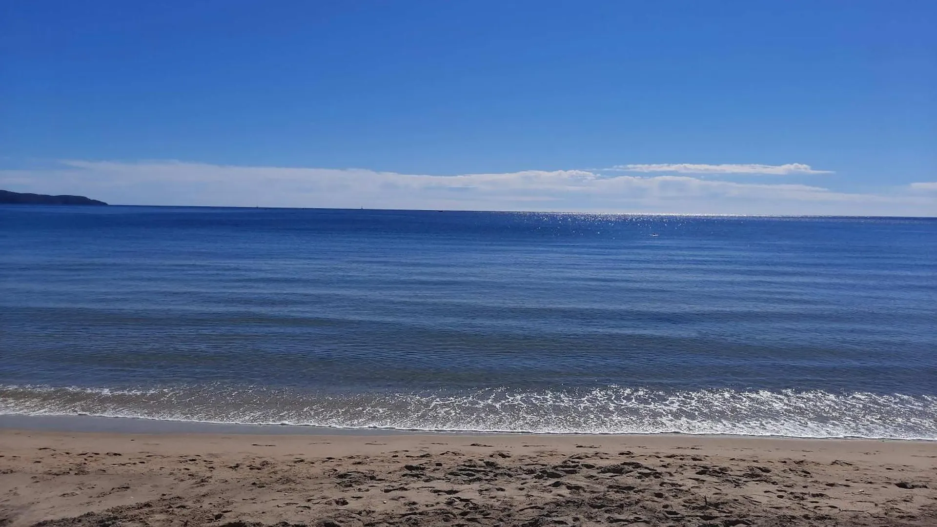 Cavalaire Sur Mer Appartement T3-160 M Plage - 800 M Centre-Ville. Park